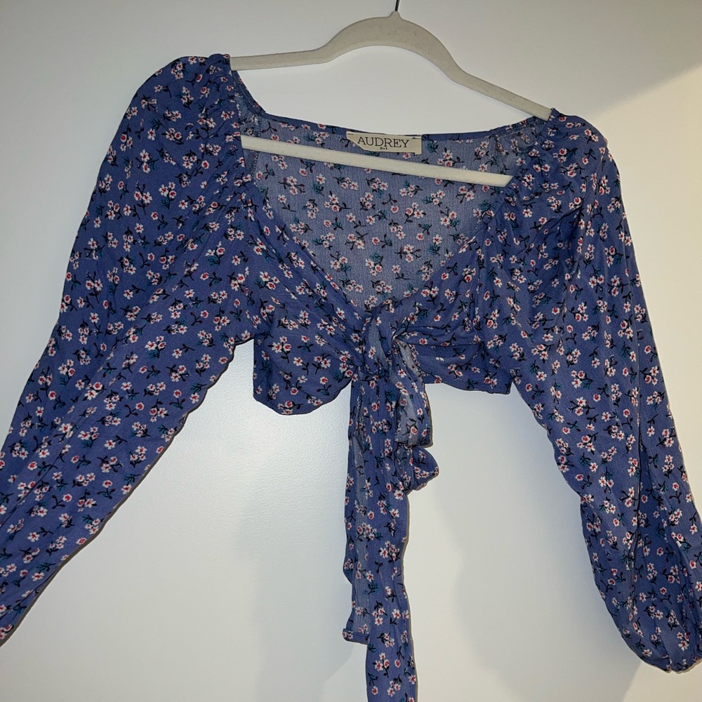 OOTDFASH tie front crop top